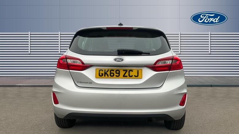 Ford Fiesta 1.1 Zetec 5dr Petrol Hatchback